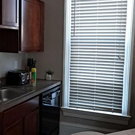 Beautiful Downstairs 1Bed 1Bth Charmer- Pet Friendly Michigan City Exteriér fotografie